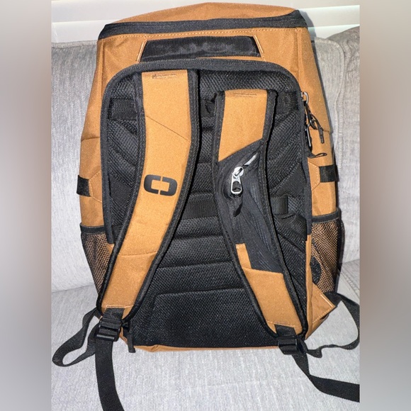 OGIO Total Tan Backpack - Picture 6 of 16